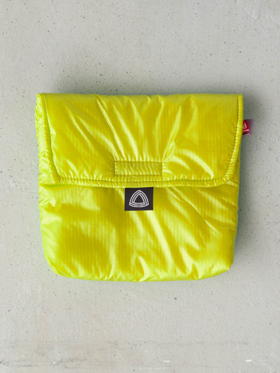 P.I.POUCH / MEDIUM