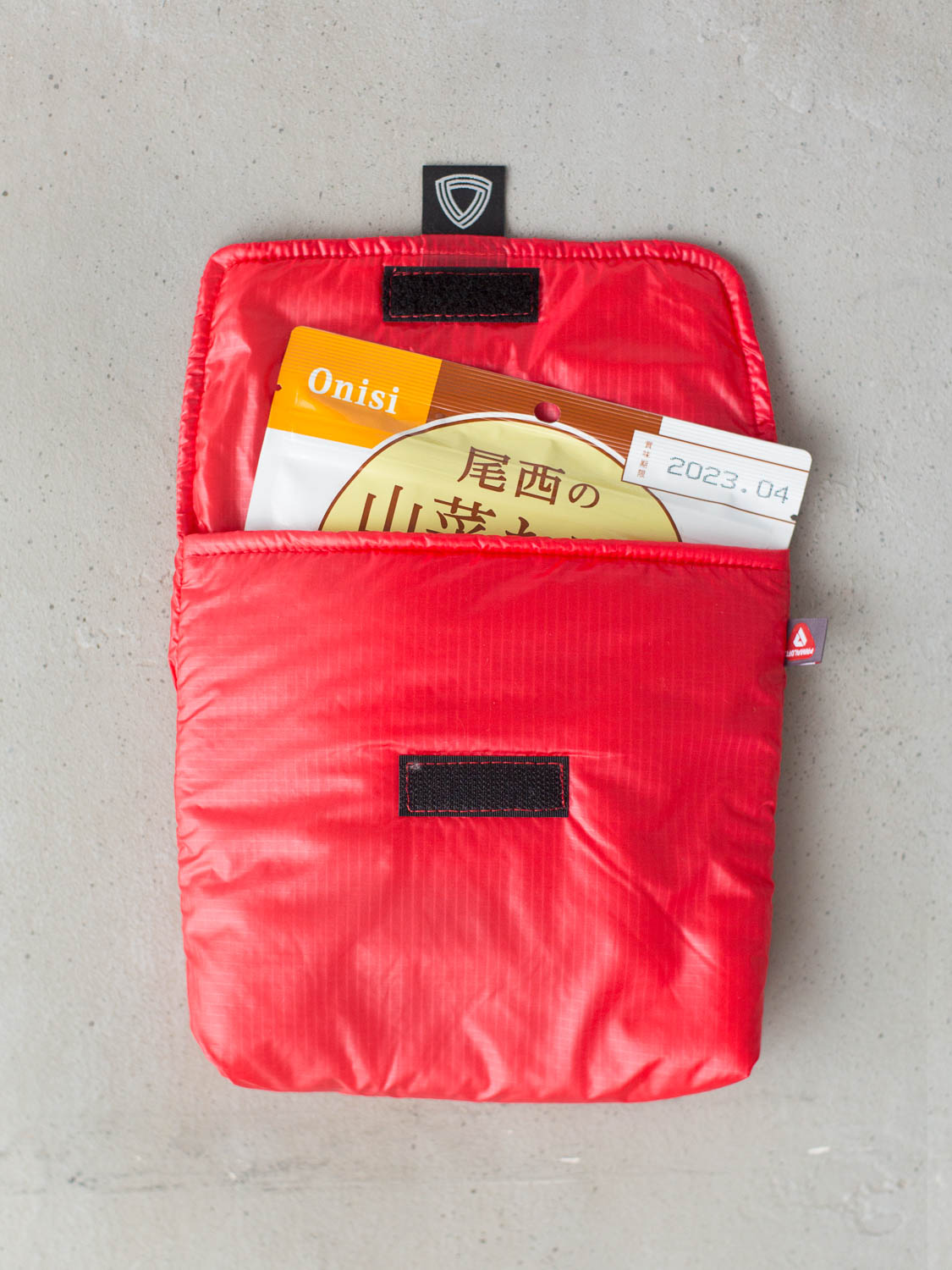 P.I.POUCH / MEDIUM