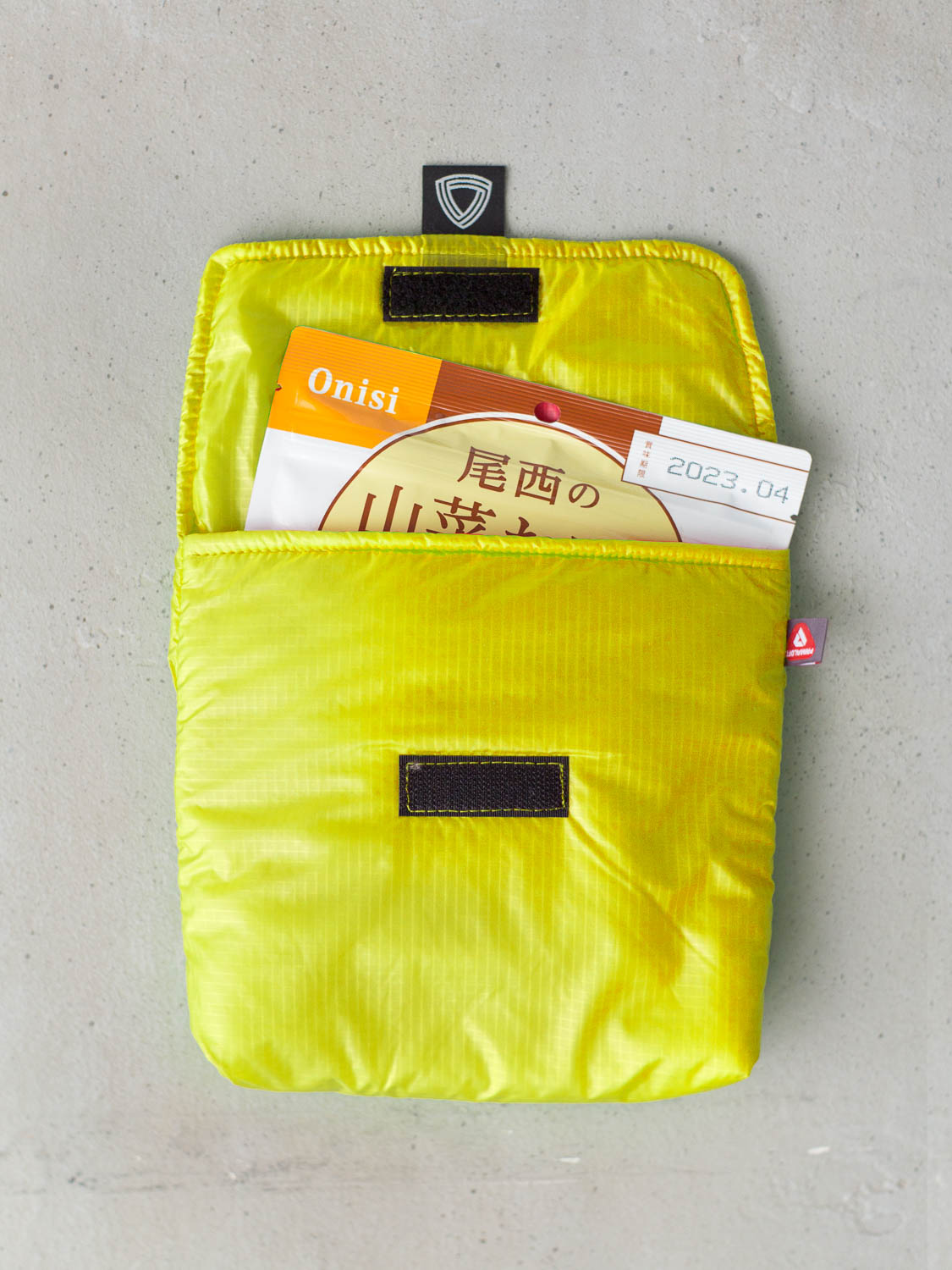 P.I.POUCH / MEDIUM